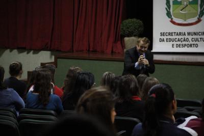 emo-o-marca-abertura-da-semana-de-valoriza-o-da-vida