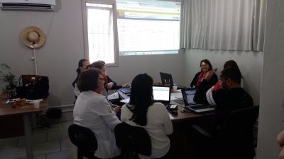 enfermeiras-e-t-cnicas-tiveram-capacita-o-sobre-vacinas