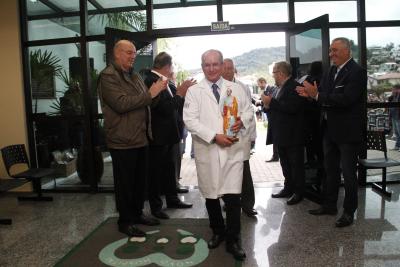 reportagem-em-v-deo-sobre-a-inaugura-o-do-novo-hospital