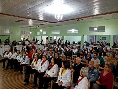 canto-coral-encanta-em-santa-terezinha