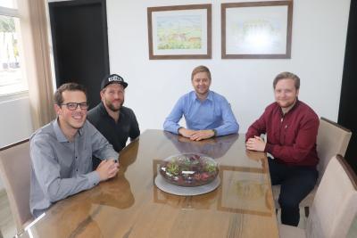 m-sicos-alem-es-agradecem-cortesia