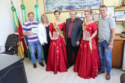 terra-do-moranguinho-convidada-para-a-festur