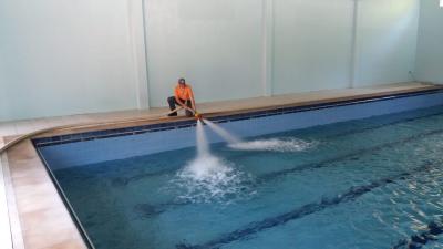 sexta-para-entregar-a-piscina-ao-povo