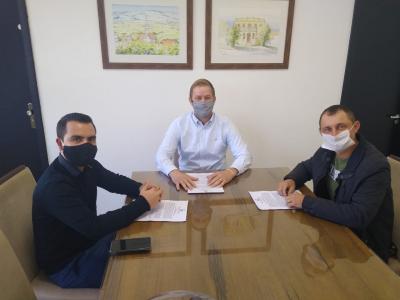 autorizado-o-asfaltamento-da-rua-da-saibreira