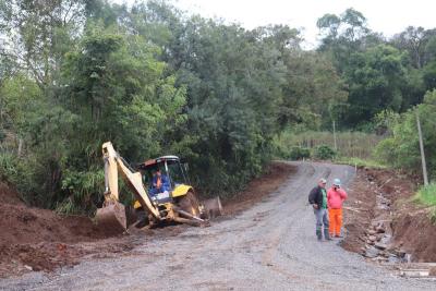obras-de-infraestrutura-seguem-no-arroio-das-pedras