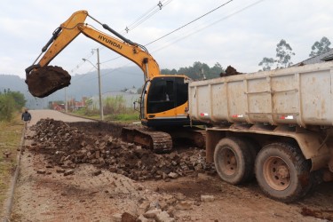 obras-na-rua-olavo-john-estao-em-andamento