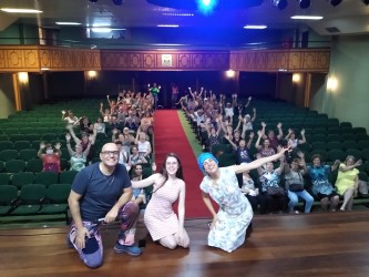 idosos-relembram-antigos-natais-em-clima-de-emocao