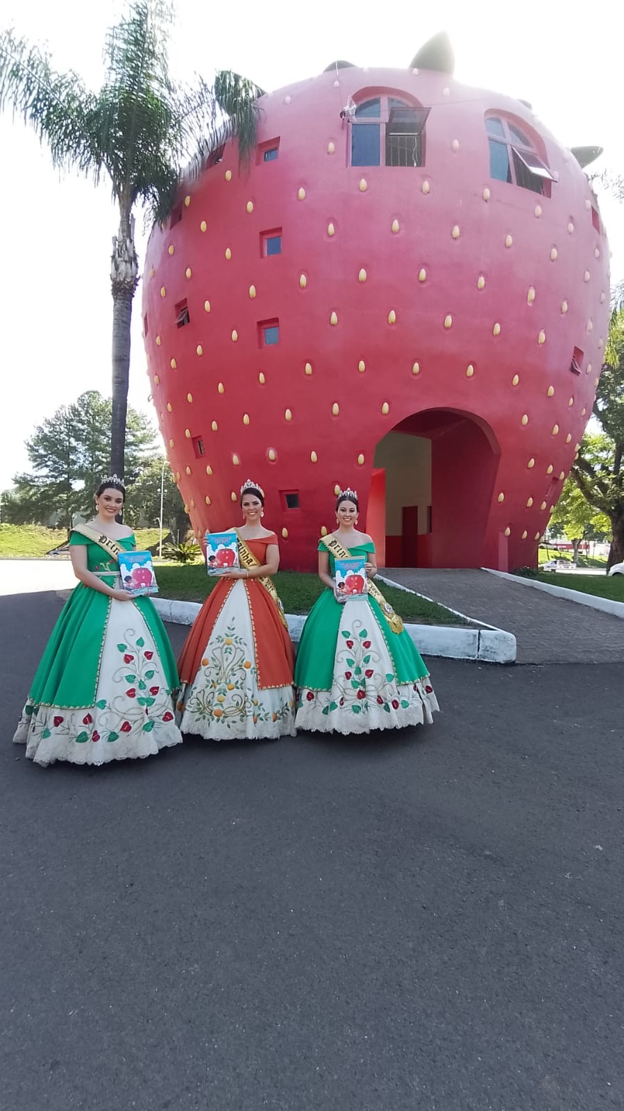 WhatsApp Image 2022-03-17 at 15.52.36.jpeg