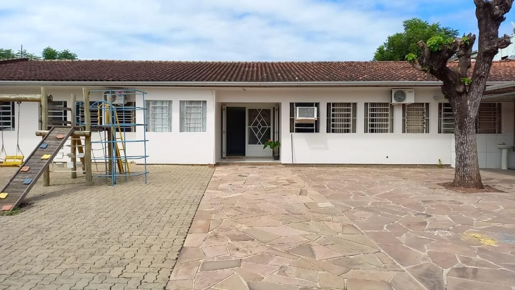 WhatsApp Image 2022-05-25 at 07.45.30 (1).jpeg