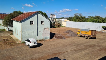 area-do-parque-esta-sendo-ampliada-para-a-festa