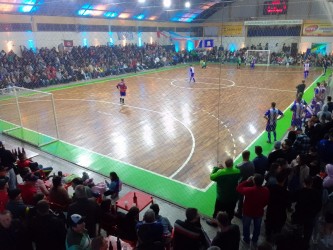 grande-publico-acompanha-as-finais-do-futsal