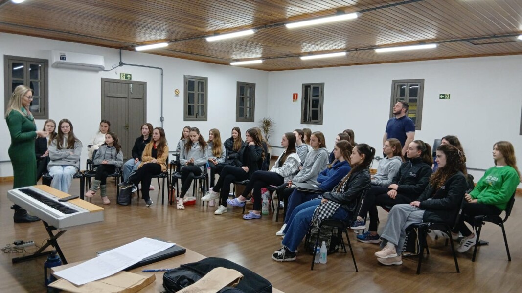 arte-que-cura-projeto-une-cultura-e-saude-mental-como-instrumento-de-acolhimento