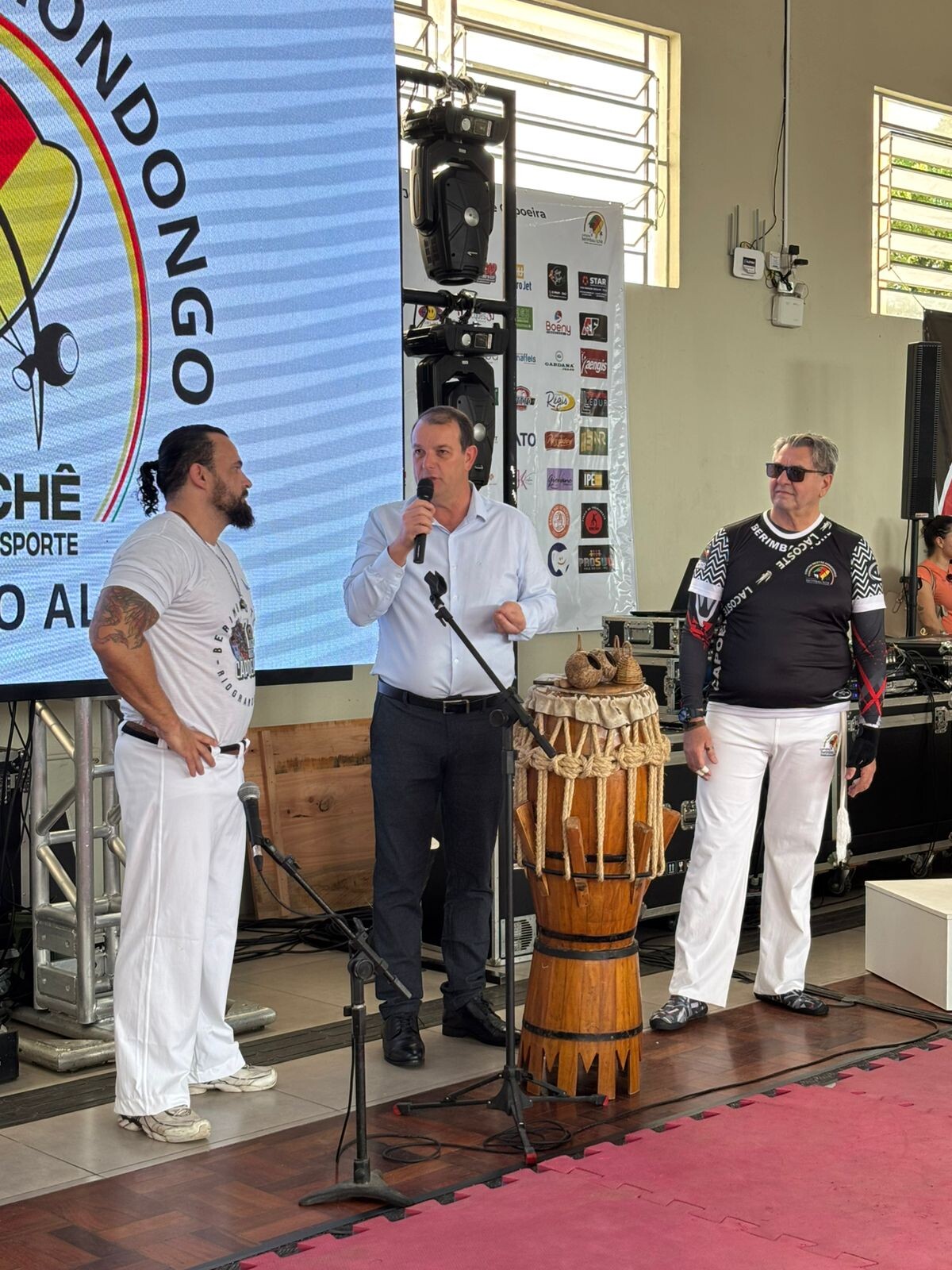 setima-edicao-dos-jogos-abertos-de-capoeira-berimbau-tche-reune-250-capoeiristas