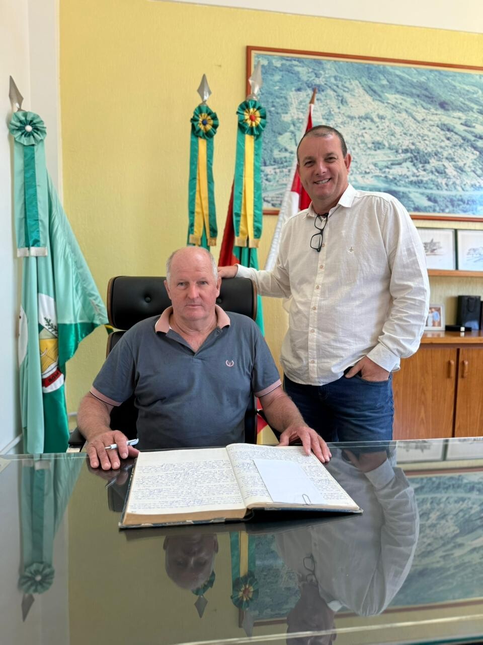 luisinho-liell-assume-como-prefeito-em-exercicio-e-segue-agenda-de-trabalho-no-municipio