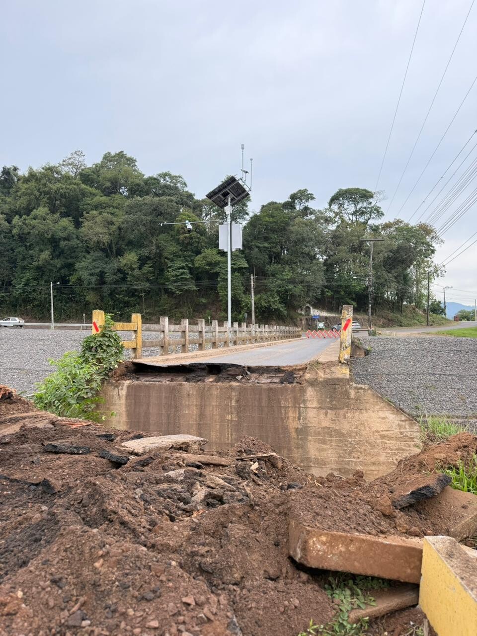 prefeitura-disponibiliza-transporte-temporario-durante-bloqueio-da-ponte