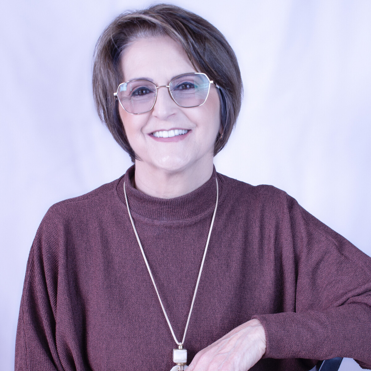 Secretária - Marcia Regina Zamberlan Rhoden